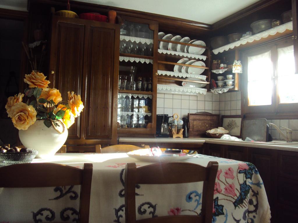 Katoikia Me Ta Pitharia Prínos Exterior foto
